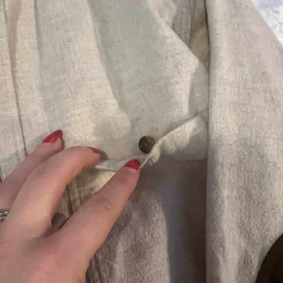 JCrew 100% cotton button up - Picture 4 of 6